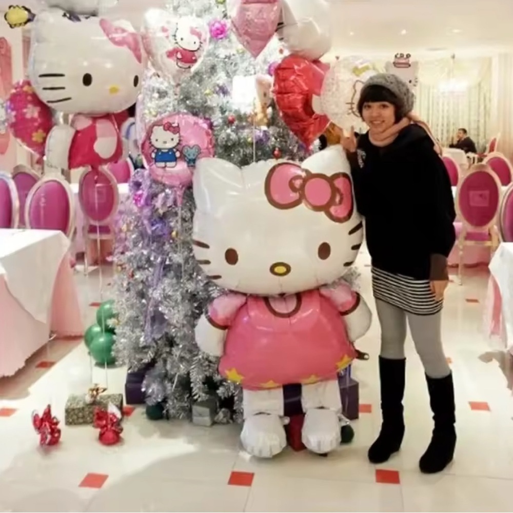 Hello Kitty Pink and White Balloon Plush! - Picture 2 of 2